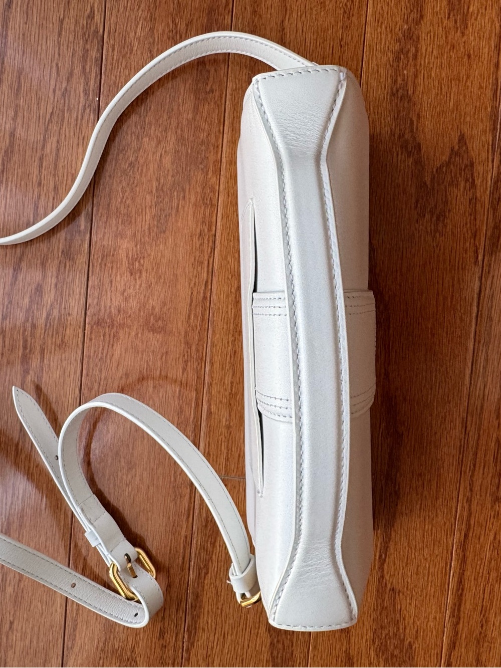 Jacquemus Le Grand Bambino Leather Top-Handle Bag White - Picture 10 of 17